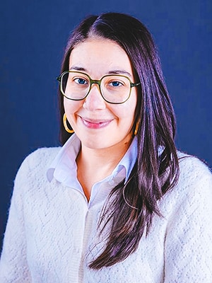 Enza Lopez headshot