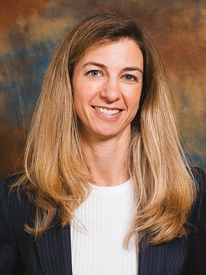 Samara Ginzburg headshot